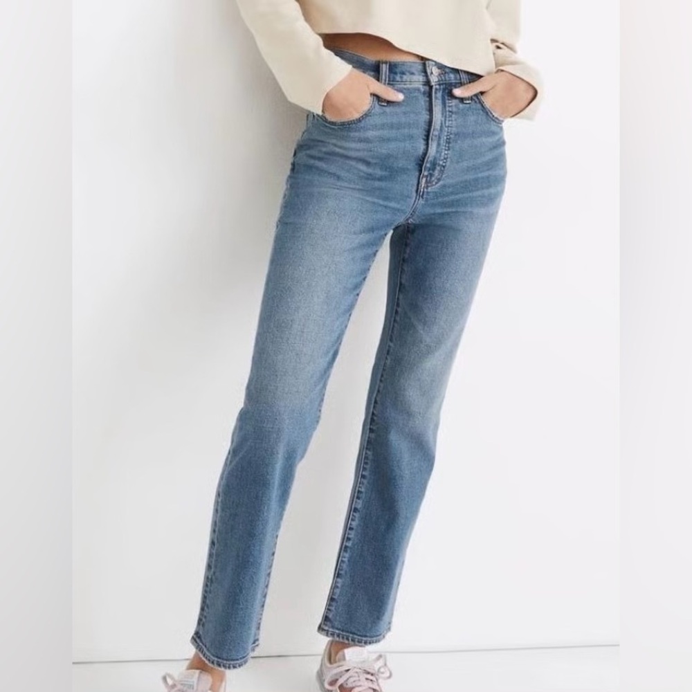 Madewell Slim Demi-Boot Jeans in Enright Wash